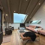 Naava 402 Penthouse - Kattohuoneisto Jaervinaekoealalla Ähtäri