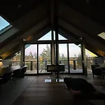 Naava 402 Penthouse - Kattohuoneisto Jaervinaekoealalla Ähtäri
