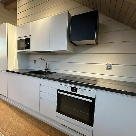 Апартаменты Naava 402 Penthouse - Kattohuoneisto Jaervinaekoealalla *