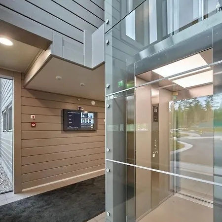 Naava 402 Penthouse - Kattohuoneisto Jaervinaekoealalla * Ähtäri