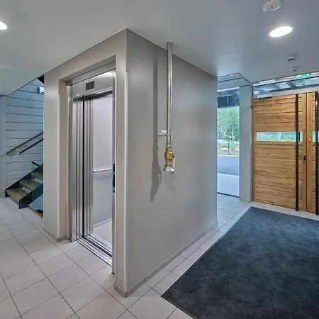 Апартаменты Naava 402 Penthouse - Kattohuoneisto Jaervinaekoealalla Эхтяри